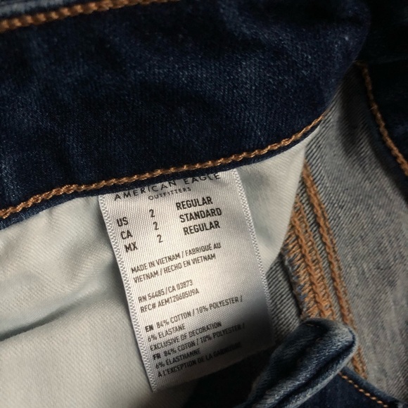 American Eagle Dream Jean skinny jeans - distressed size 2 - Picture 7 of 7